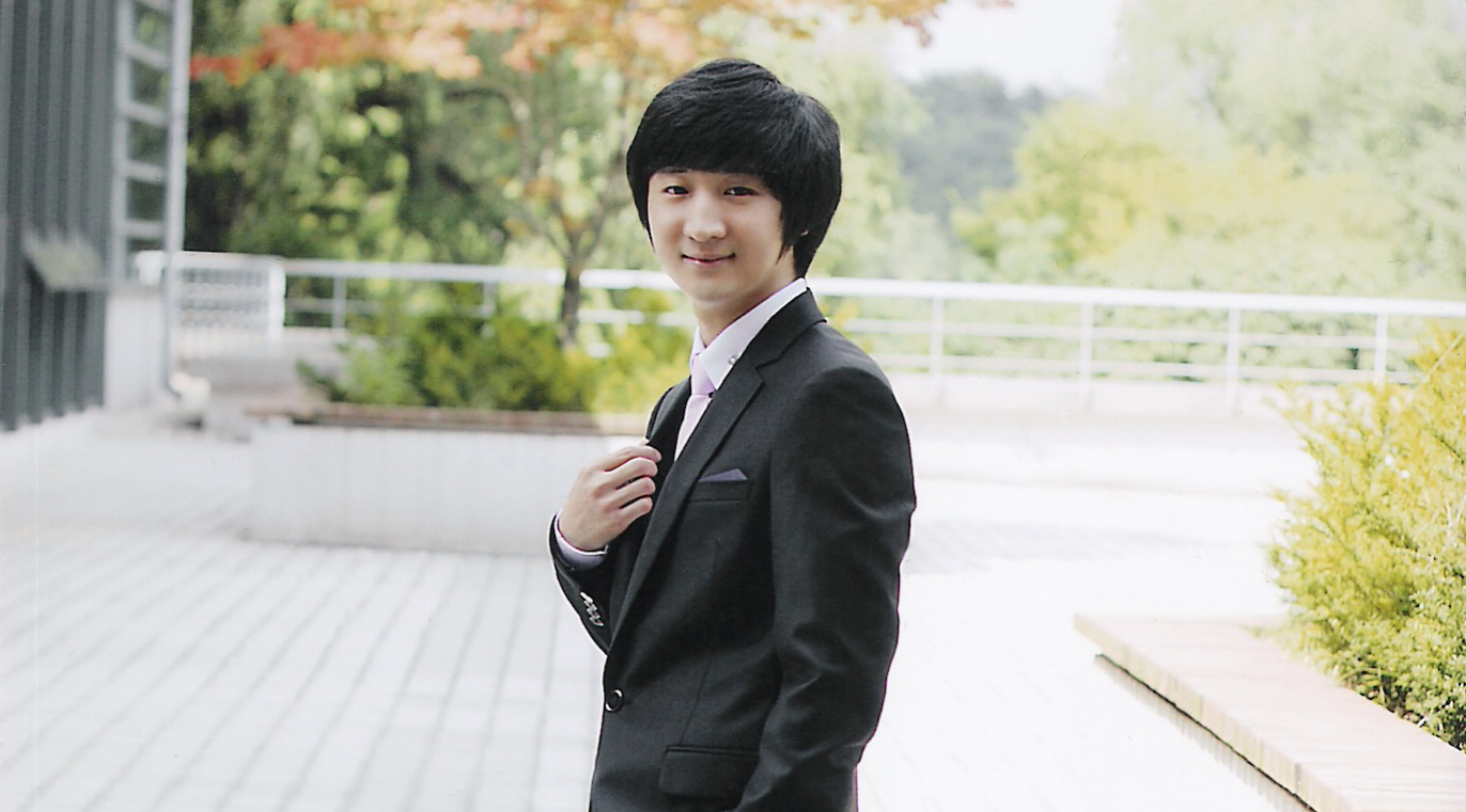 졸업사진_wisdome.jpg